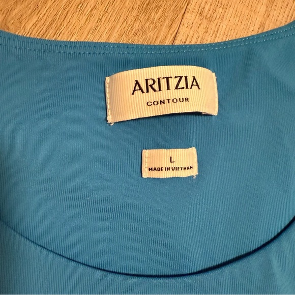 Aritzia Original Contour '90s Tank, Splash Blue - Picture 7 of 9